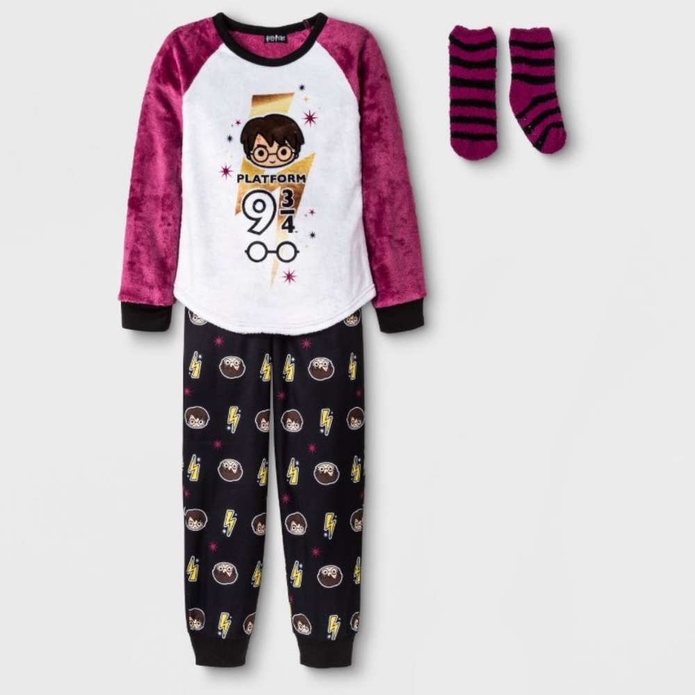 NWT Harry Potter PJ set XS and S kids
